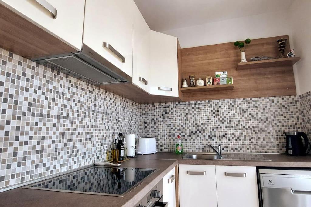 Apartman Infinity, Free Parking 두브로브니크 외부 사진